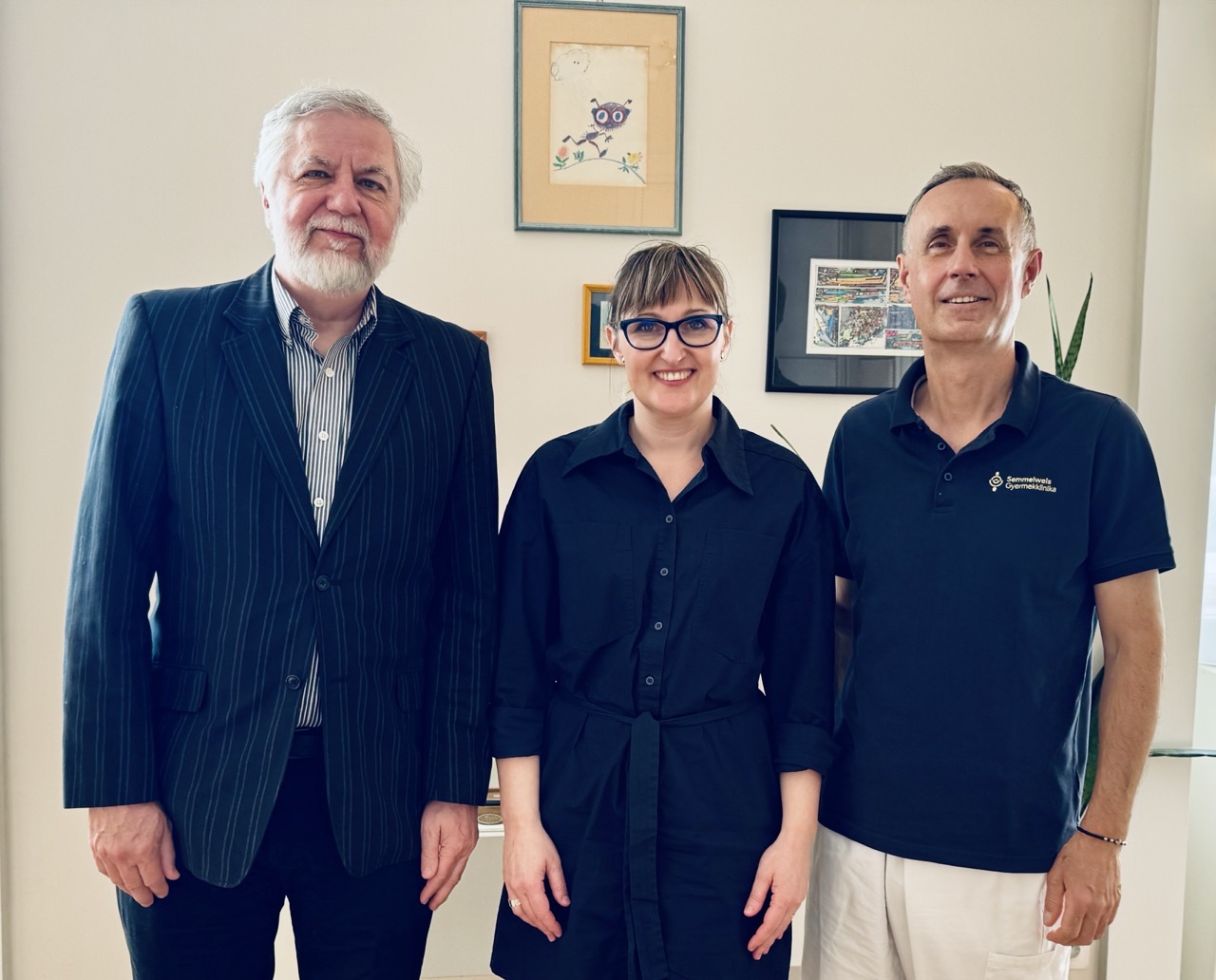 Laszlo Prokai Fulbright Specialist pictured with hosts