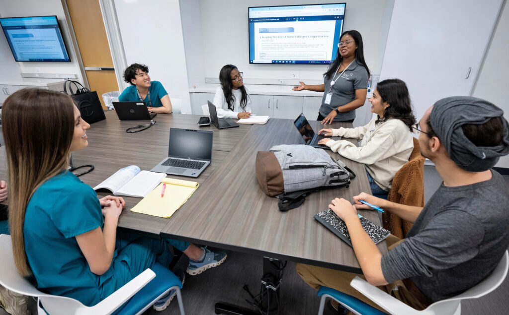 College of nursing faculty teaching students
