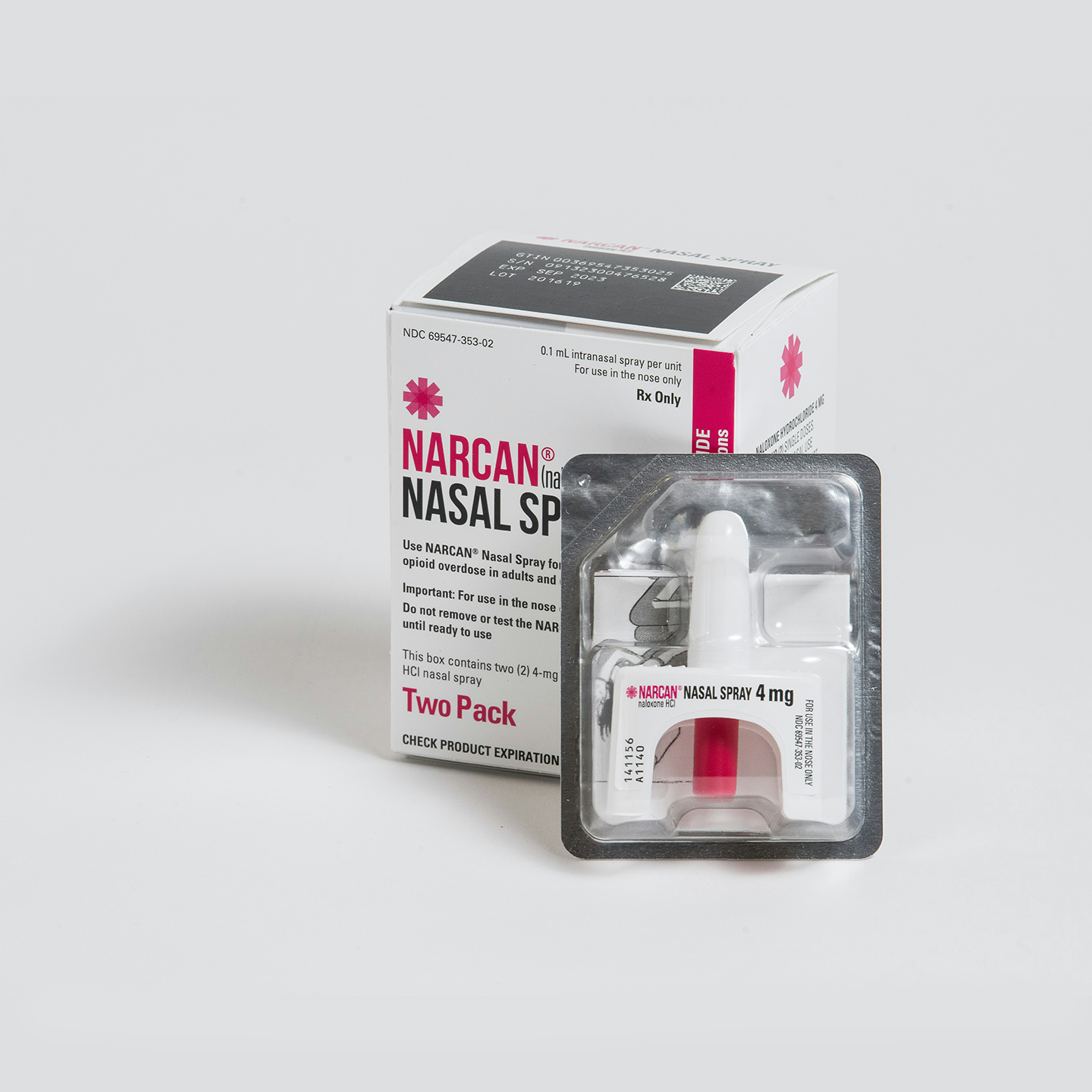 photo of Narcan box and package