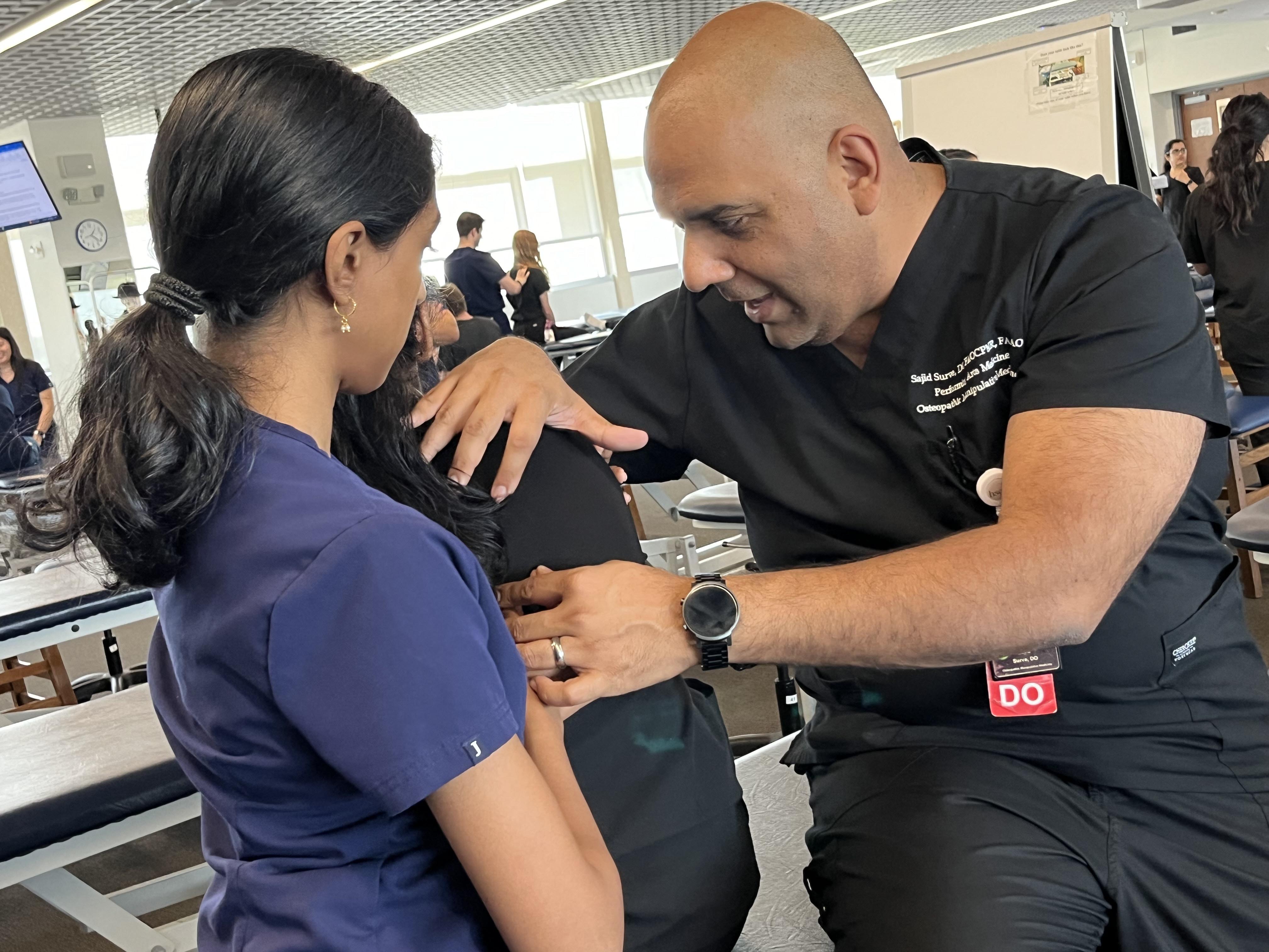 TCOM instructor teaching